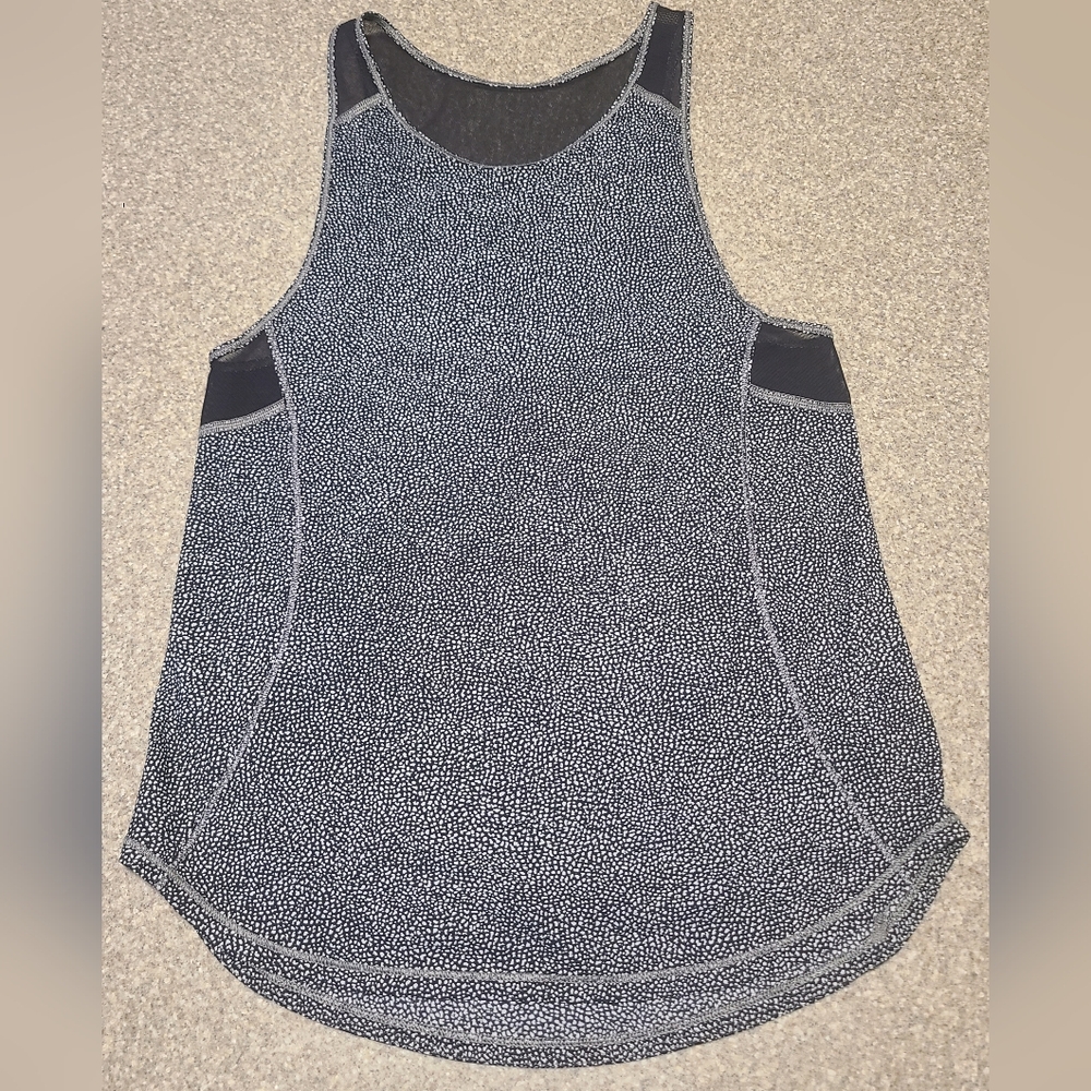 Womens lululemon speckled tank size 2